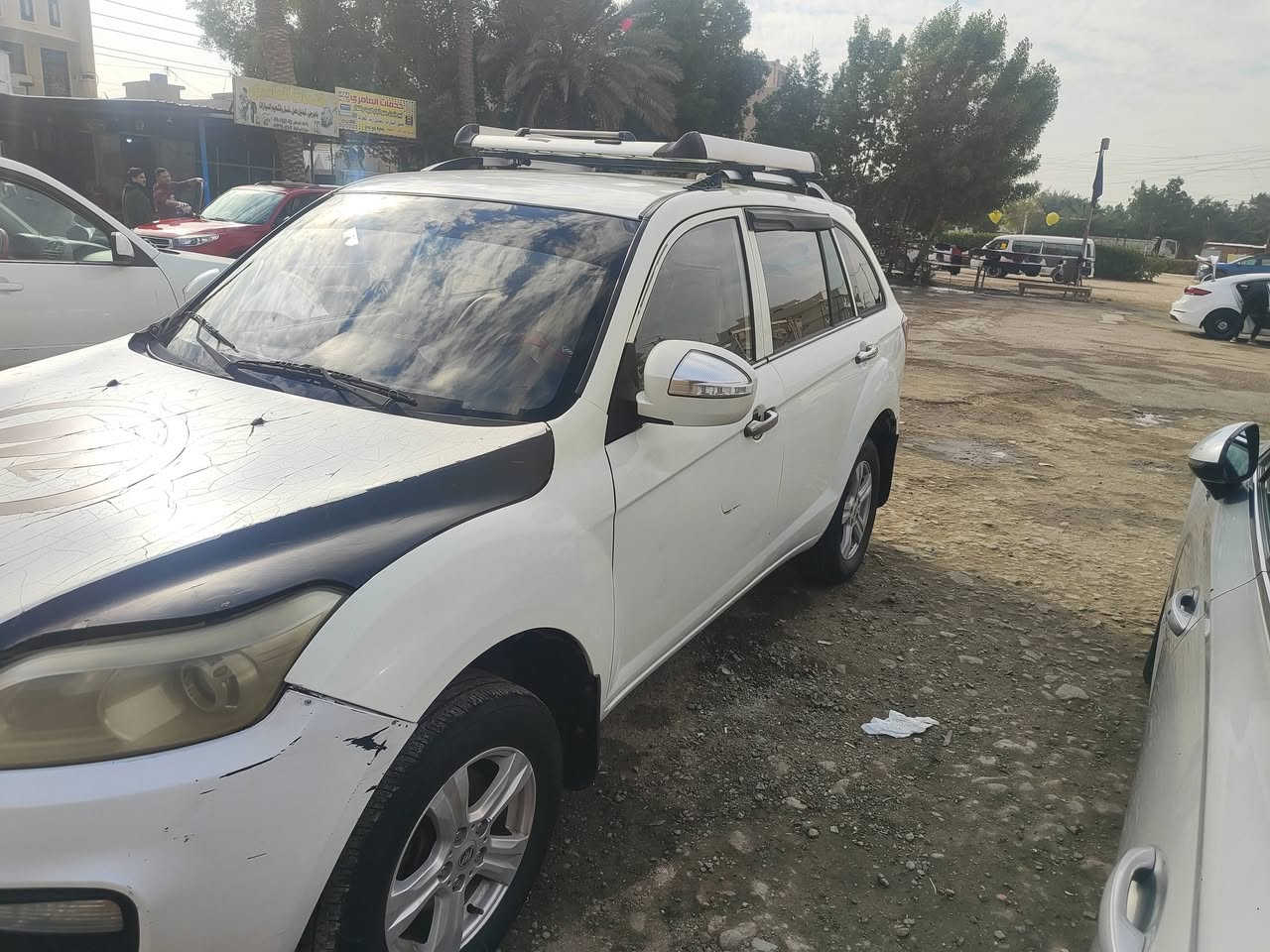 ليفانx60 موديل 16 كير عادي نظيفة مبدل بونيد فقط غير مصبوغ  تبريد شغال سنوية جديدة  رقمها بغداد السيارة باسمنا تحويل مباشر
عنوانها بغداد شهداء السيديه السعر 65 وبيها مجال بسيط حك الجية
*********** للاستفسار
