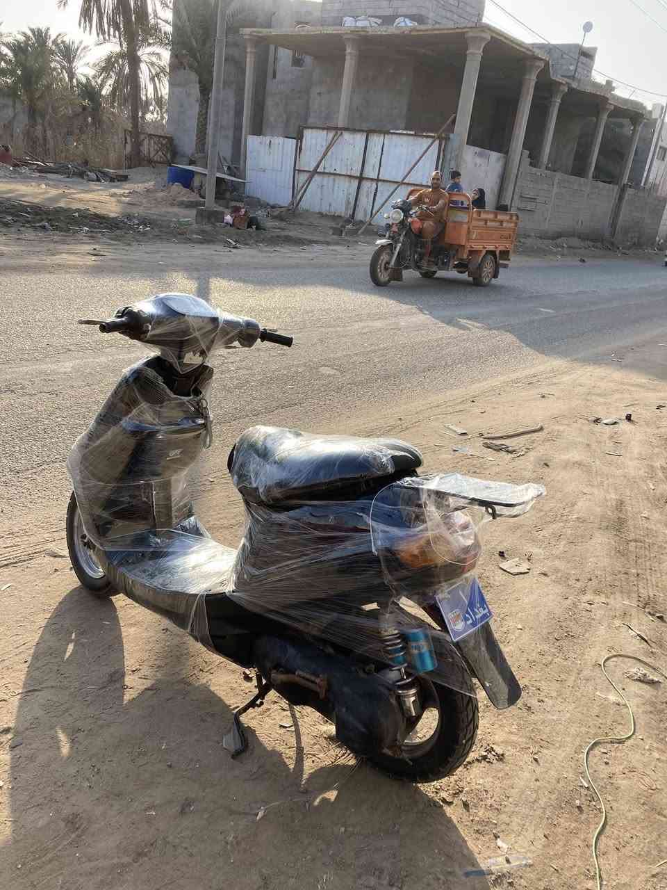 دراجه منغولي دراجه اخت الرمبه مكفوله من الطول للطول  من كهربائيات من سلف سعره 325 مكاني بصره ابو الخصيب حي العسكري رقمي ***********
