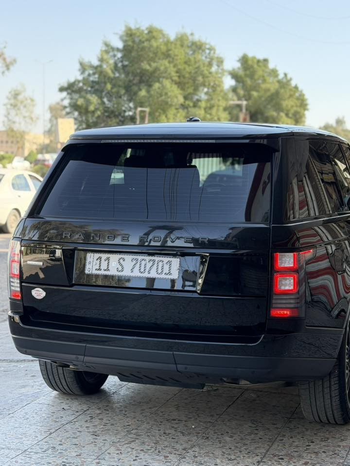 سلام عليكم للبيع 

رانج روفر ڤوچ موديل 2014 السيارة اوتوبايكراف VIP وكالة سردار مكفولة من الحادث والصبغ وتبديل  ماشية 92 مكينة 8 سلندر سوبر جارج السيارة جديدة على وضع الشركة داخل قرميدي اعلى مواصفات بلرانج 

مغلفة ppf كامل سعره ١٥ ورقه  والسيارة ربع متصرف اله 
مكينه كير صدر تبريد كهربائيات كله كفاله وع فحص إدامة كامله للمحرك منظومة بانزين سوبر بلكات دهن كله بشركة
تخم ويل مال ٢٠ وتخم تاير جدد 
رادارات امامية

جنطة كهرباء قطعتين

رادارات مري

مري شفط

تدفئة ستيرن

خزن ميموري كشنات

خزن ميموري ستيرن

بيبان 4 شفط

جكات 

بانوراما

دوسات كهرباء

3 شاشات

5 كامرات 360 

كشنات 4 مساج 

كشنات 4 تدفئة تبريد

سماعات ميرديان 
دخول ذكي  

ومعروفة مواصفات ال VIP  

رقم بغداد  إنكليزي مميز  تحويل مباشر 

سعره مال بيع 285 ورقه سيارة مناسبه وسعره حلو بيه سونار يم بدي جيك مأخذه ب١٥٠ الف لان مغلفه أبيع شرط العقد المروري 

عنوان السيارة بغداد / البياع  

للاستفسار ***********
