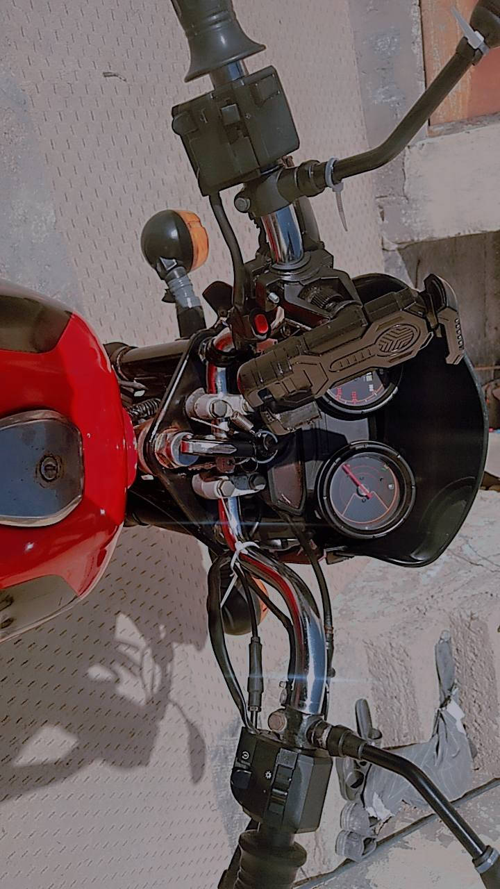 دراجة بوكسر مديل ١٨ دراجة خير من لله دراجة ابلادية مكينة مامفتوحة اوراق بسمي   المكان كرمت علي  ابو صخير  السعر ١٤٠٠ وبيهة مجال للشراي  رقم التصال ***********
