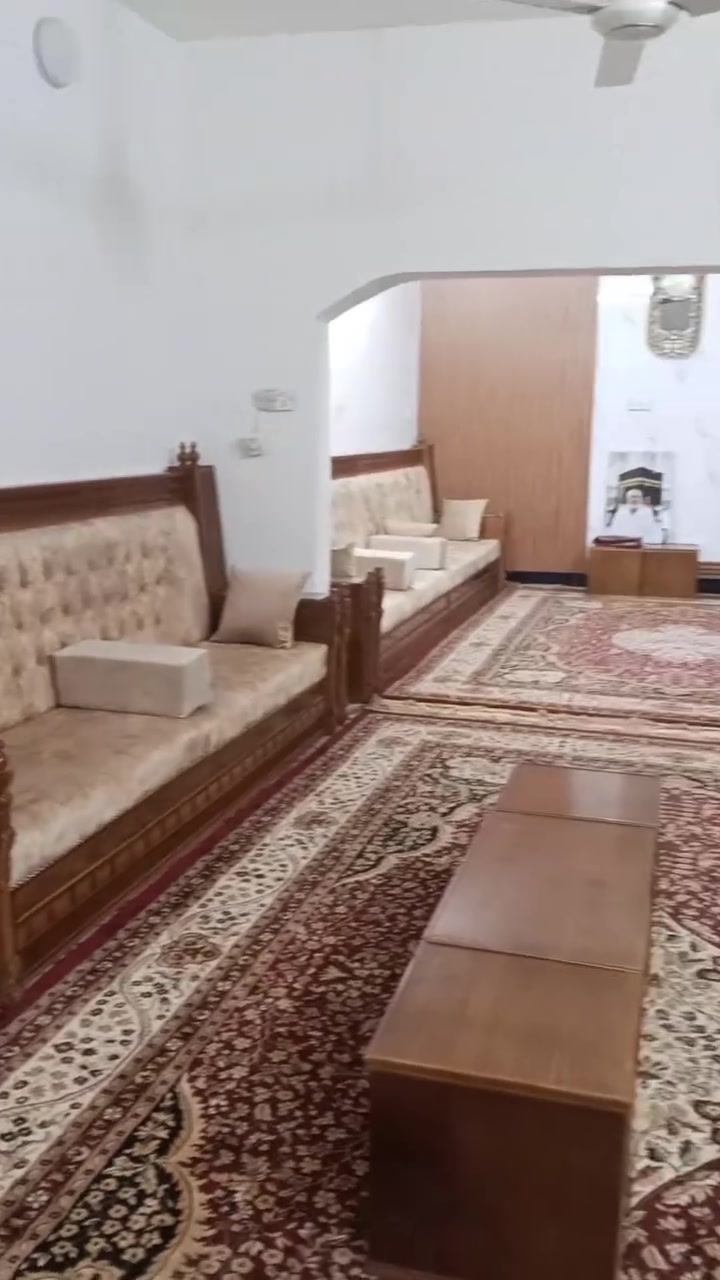 بيع مستعجل
بيت للبيع 200م طابو ملك بأسمي طابقين في كفاءات العبيدي فول وكامل المواصفات بجانب ركن الفرع المقابل لصيدلية أرض الكفاءات من شارع 50 وهدية مني الأثاث .. ملاحظة / البيت وصل بسعر أمام صاحب مكتب دلالية ابو باسم السعر نفسه مع الاثاث الان ..واتساب ***********
