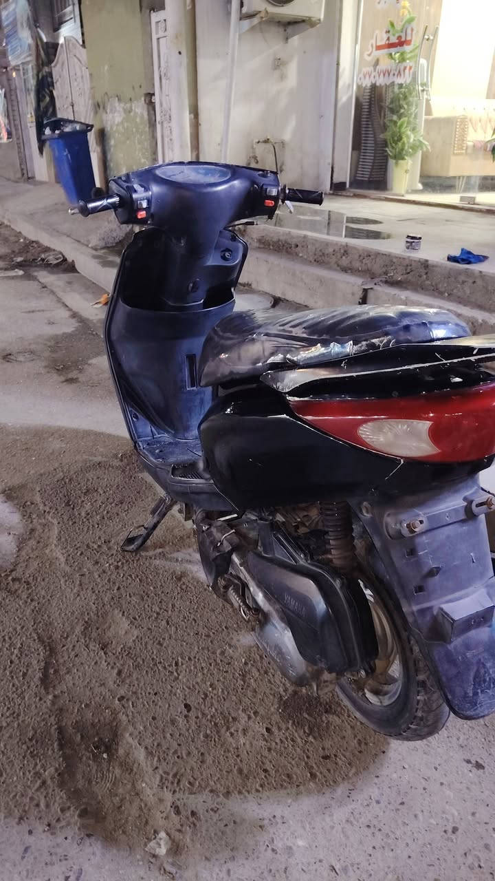 دراجة بريز للبيع
سرعة 140 المكينة بلادية

السعر 490 وبيها مجال بسيط

للاستفسار الاتصال على الرقم ***********
