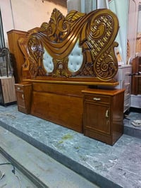 غرفة نوم • سعر مناسب • بغداد