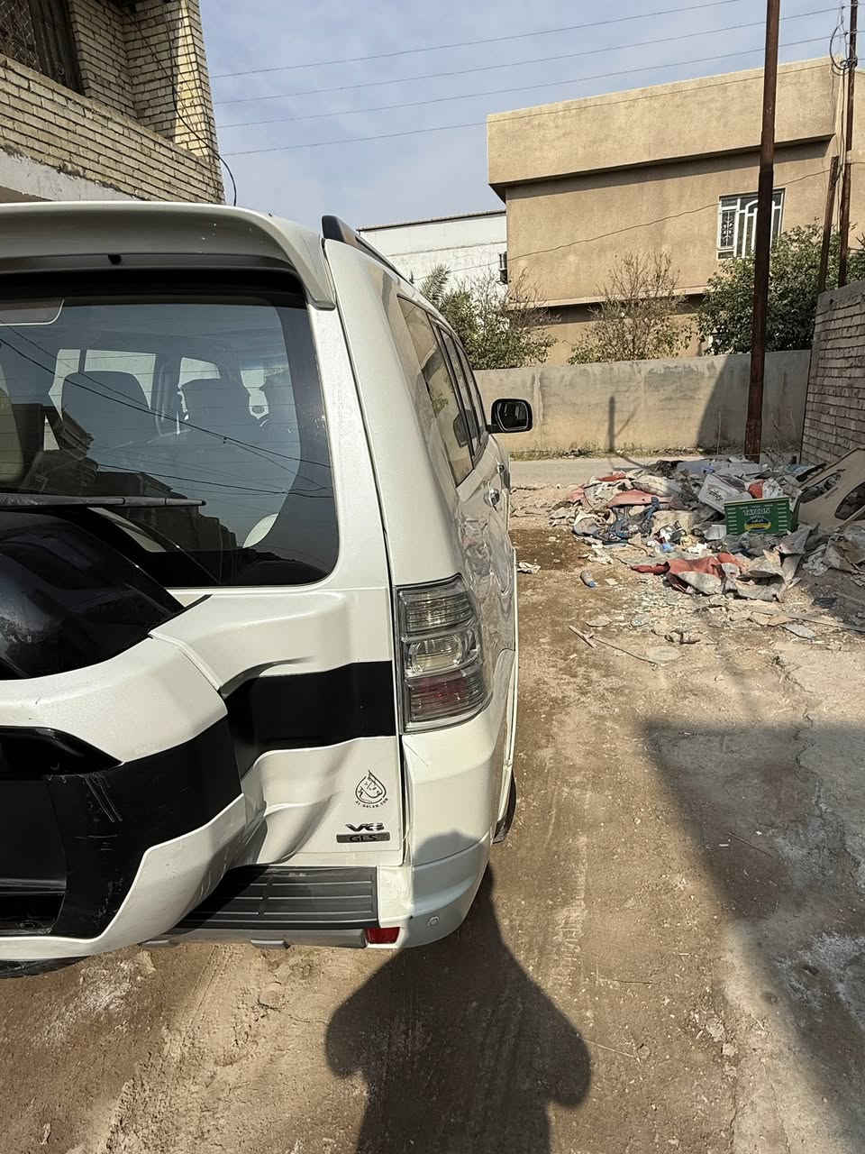 باجيرو 2016 السياره بحالت الشركه
كفاله عامه 
سياره جديده كلش شرط
بسم راعي واحد من هيا و زيرو
موديل 2016

فقط بارد بسيط جدا بالجاملغ الأمامي 

فول مواصفات  حبتور
ماشيه 120 اصل اصل
مكينه 3500
ايرباكات 8 وليس 6
جلد + كشنات كهرباء
كامره خلفيه +حساسات
اشاير مري
مري اوتو كهرباء
ويل الكبير 
دمام خلفي
كشاف ضباب خلفي + امامي

⚠️السياره اخت الزيرو 
كشنات بلاد لا بيهن فطور ولا مزكات 
تخم تاير جديد ياباني ستوني شاده
السنويه بسمي

💸 السعر 187 وبيها مجال بسيط  
السعر بل نسبه لنضافت السياره و مواصفاتها كلش مناسب
الرجاء المو شراي لا يتعب روحه ويتعب المقابل 
اكو هواي سيارات رخاص
⚠️ الشراي يتصل ***********
