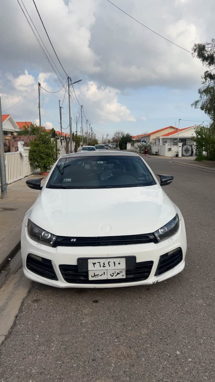 سلام عليكم لليغ او مراوس حسب قناعة فولكسفاغن شيروكو R وحيد بل عراق 
ضر بس بونيد بزون دواخل بدون ارباك 
محرك جديد تايرات جديد  مابي اي نواقص 
سيارة عليها. شوتة  سبورت  داونبيب  برمجة ٣ ماب أربيل, العراق


**إذا كنت صاحب هذا الإعلان وتريد حذفه لأي سبب، رجاءا أرسل رسالة إلى الدعم الفني**