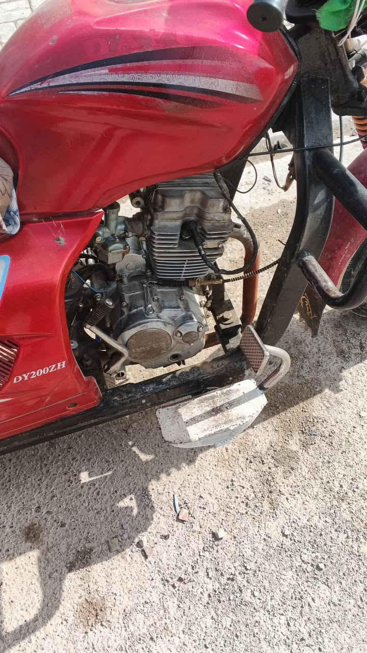 يالله اخوان ستوته للبيع موديل 2015جاهزه من اكلك جاهزه يعني ربع ماتذب دبلات جديده ضفيره جديده باتري جديد عليه قطرت اخياس مابيه مال واحد صدك يدور خبزه 
ستوته خير من الله اوراقه اصوليه مسجله بلمرور 
مكاني واسط قضاء العزيزيه لتواصل والاستفسار اتصل على الرقم التالي ***********
