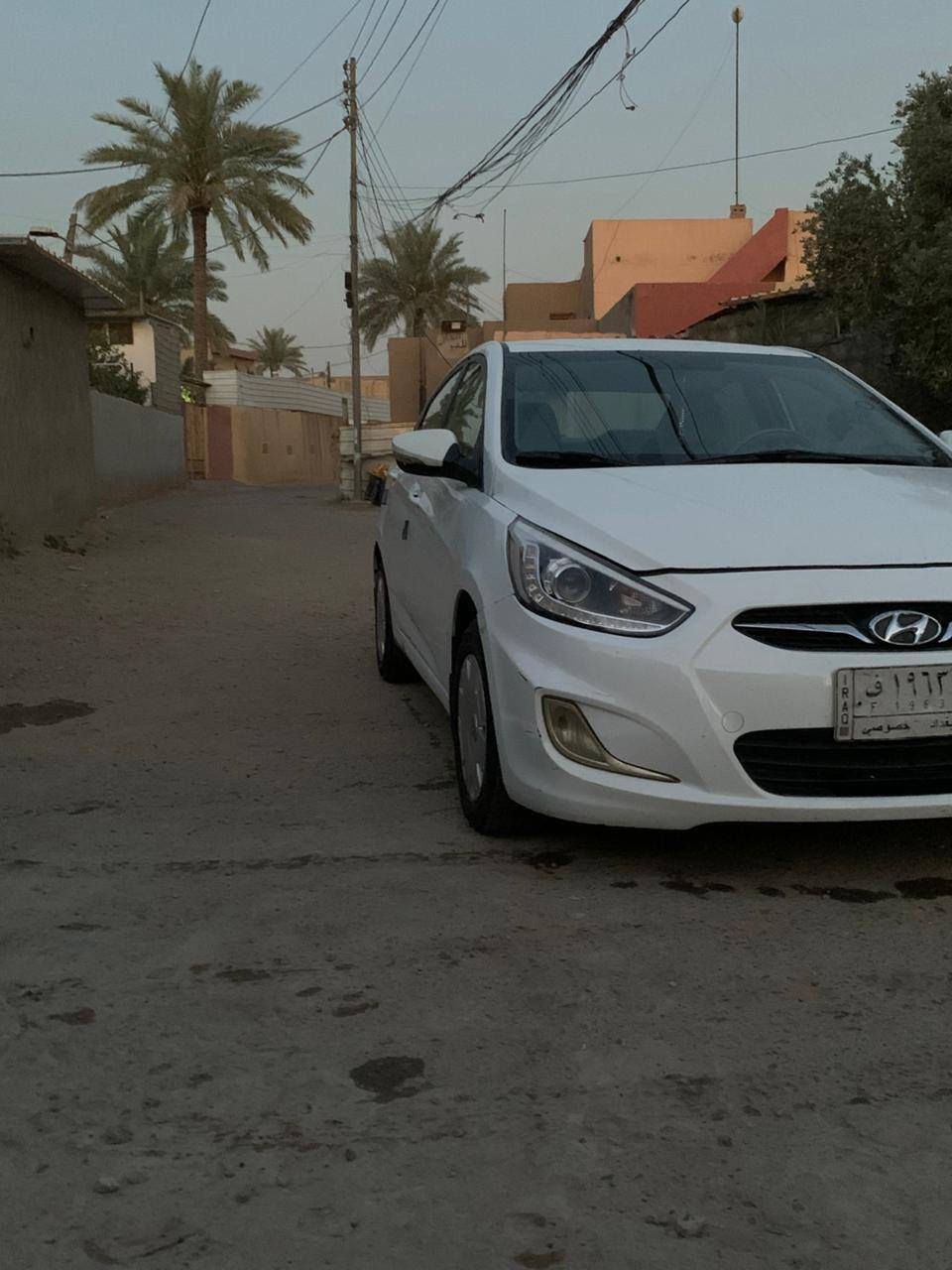 السلام عليكم اكسنت 
موديل ٢٠١٧ خليجي
تدفئة و تبريد 
تخم تاير جديد 
تحكم ستيرن 
محرك جديد بدون تنقيص و تبخير
حادثها داير جاملغ خلفي و نص الباب
العنوان جسر ديالى الجديد
الرقم
***********
