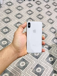 ايفون X • ٢٥٦ جيجا • بصمة ما تشتغل