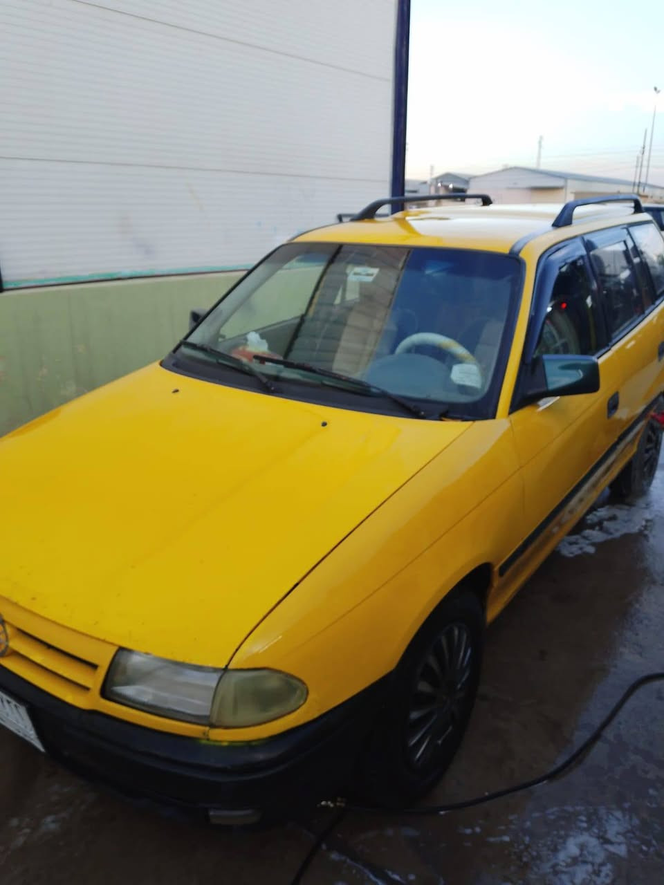 للبيع استرا ستيشن خصوصي بسمي مشروع وطني سنويه الى 27 موديل 93 السعر 45 بيها مجال الشراي يتصل *********** بي واتساب موصل الايسر
