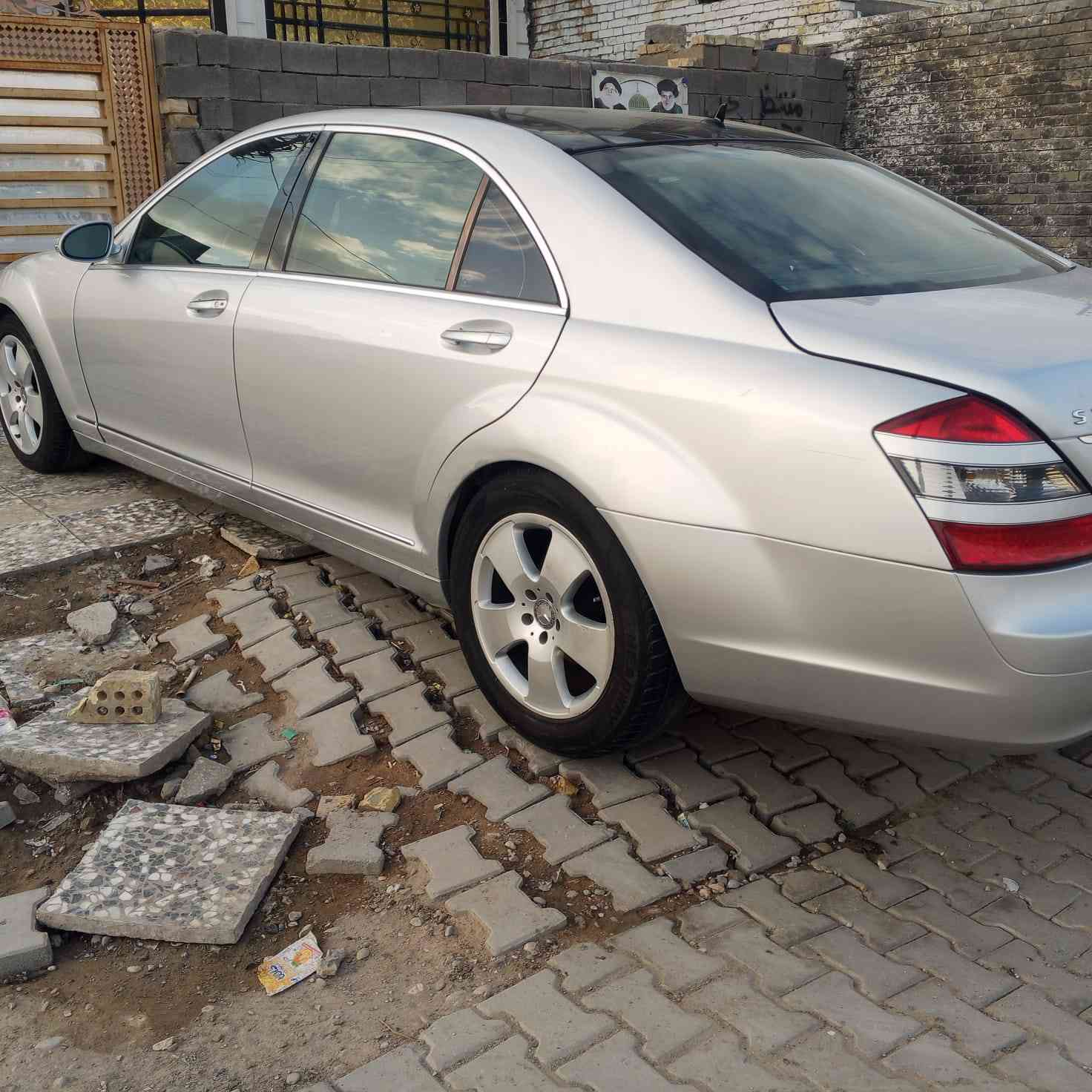 سلام عليكم
دخول جديد 
مارسدس ٢٠٠٨ ادوات ادوات 
فول مواصفات واحد ع واحد 
سياره جديده 
مكينه كير بنايلون 
صدر خير من الله سياره جوبلسات 
حساسات خلفي امامي 
فتحه سقف 
مضخم صوت 
بيبان شفط
بردات بلادي 
تحكمات استيران 
شاشه موس
او بيها بعد مواصفات هواي يعجز السان عن ذكرها 
السعر 57 او بيها مجال 
مكان السياره بغداد 
رقم الموبايل ***********
