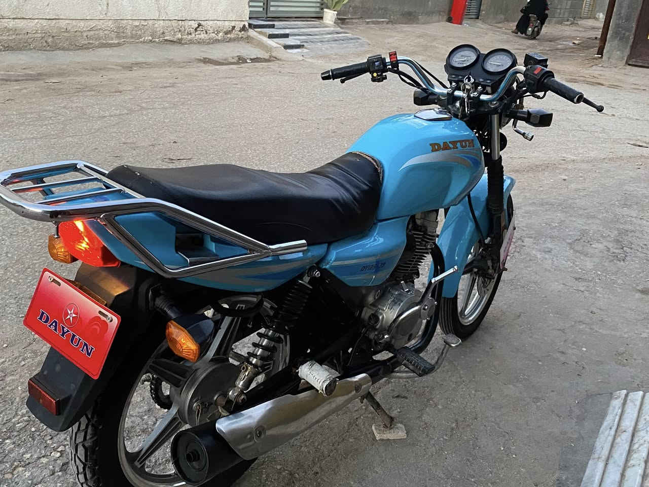 ‏سلام عليكم ورحمة الله وبركاته  دايون عظم موديل 2016  الدراجه معمره اوراق اصولية محرك نظيف ما بيه نقص مكاني كربلاء الحر تصل على هذا الرقم 0779839805 
                                                                  ***********
