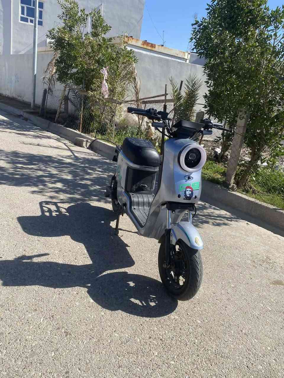 سلام عليكم. باسكل شحن للبيع غراضه موجوده كشن سيبايه نوجوده باسكل صار 40 يوم من خذته بطارياته جدد سعر 500 وبي مجال لشراي ♥...


**إذا كنت صاحب هذا الإعلان وتريد حذفه لأي سبب، رجاءا أرسل رسالة إلى الدعم الفني**