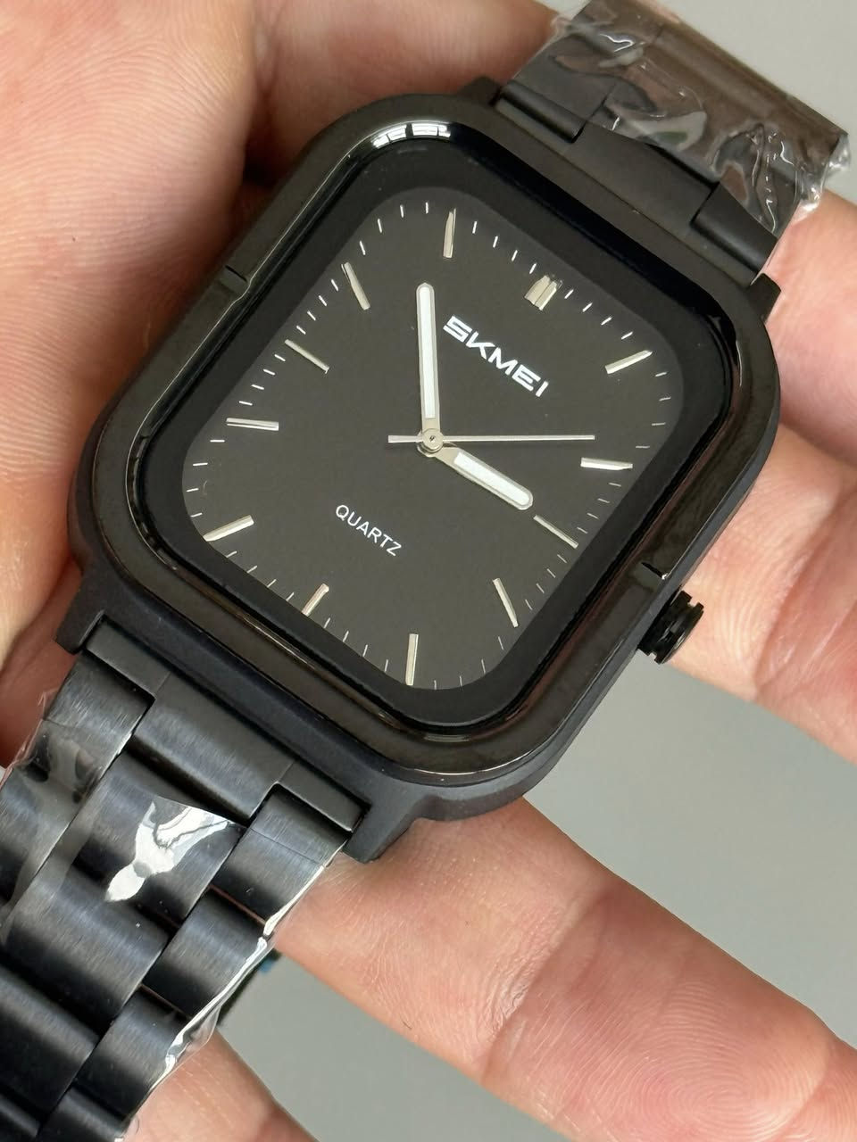 Watch Wholesale & CustomizationWith 20 years of professional watch manufacturing experience, we provide high-quality wholesale & customized watch services for global clients. Support OEM & ODM customization, flexible order quantity, on-time delivery and considerate after-sales. Choose us as your long-term watch partner for stable supply and win-win cooperation.


**إذا كنت صاحب هذا الإعلان وتريد حذفه لأي سبب، رجاءا أرسل رسالة إلى الدعم الفني**