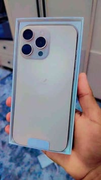 16 برو ماكس.. جديد غير مستخدم فقط استيكرات الكارتون مفتوحه ذاكرة 256.....