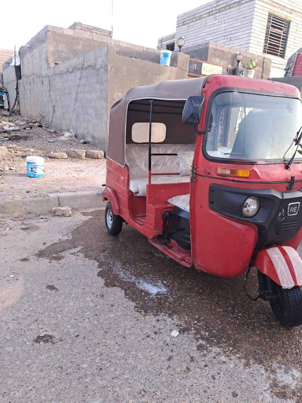 19شهر 2كفاله تكتك جديده ماعوزه شي كبل الشارع رقم وسنويه شراي يخابر مكلف بنشر ***********مكاني عماره ميمونه سعره 4250وبيه مجال
