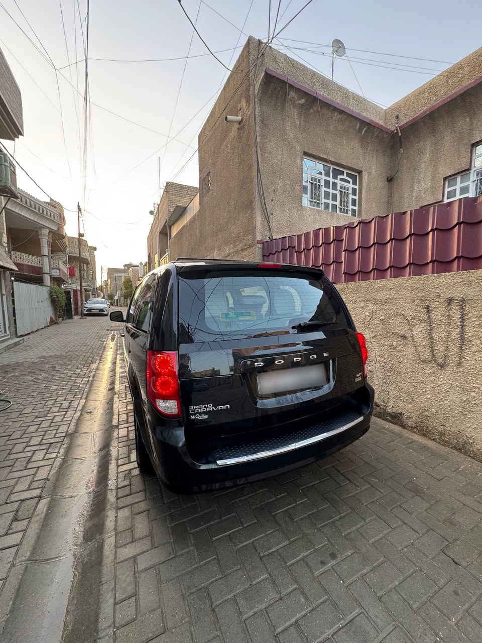 دوج كرفان
2019
SXT
وارد خليجي يعني حادثها بـ بغداد
الحادث الباب السلايت و الاماميه مال الجهه اليمنه
مقاعد جلد 
شاشه لمس
تشغيل عن بعد
محرك 3,6
6 سلندر 
رقم بغداد تحويل ثاني يوم بـ اسمي 
مكان السياره الكاظميه
السعر 160 ورقه
للأستفسار ***********
متوفر رصيد و واتساب
