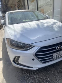 عندي سياره النترا 2017 امريكي محرك 2000 دوش و كير اي تي رقمها بغداد با...