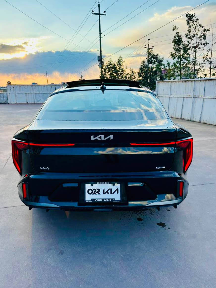 السلام عليكم 
كيا فورتي 2025
اسود بجم جدید 
موصفات  فول فول GT Line 
مواصفات اي شي موجود 
محرك 2.0L 
ماشي 7 الف مایل
سيارة بونيت و جملغ  صبغ 
بدون دواخل و ايرباك ستيرن شريكة
رقم شاصي  3KPFW4DE6SE109613
سياره بدون رقم شرط ترقيم 
السعر 168$ مجال / عنوان عقرة 
شراي اتصل (***********)واتسئاب اكر, نينوى
