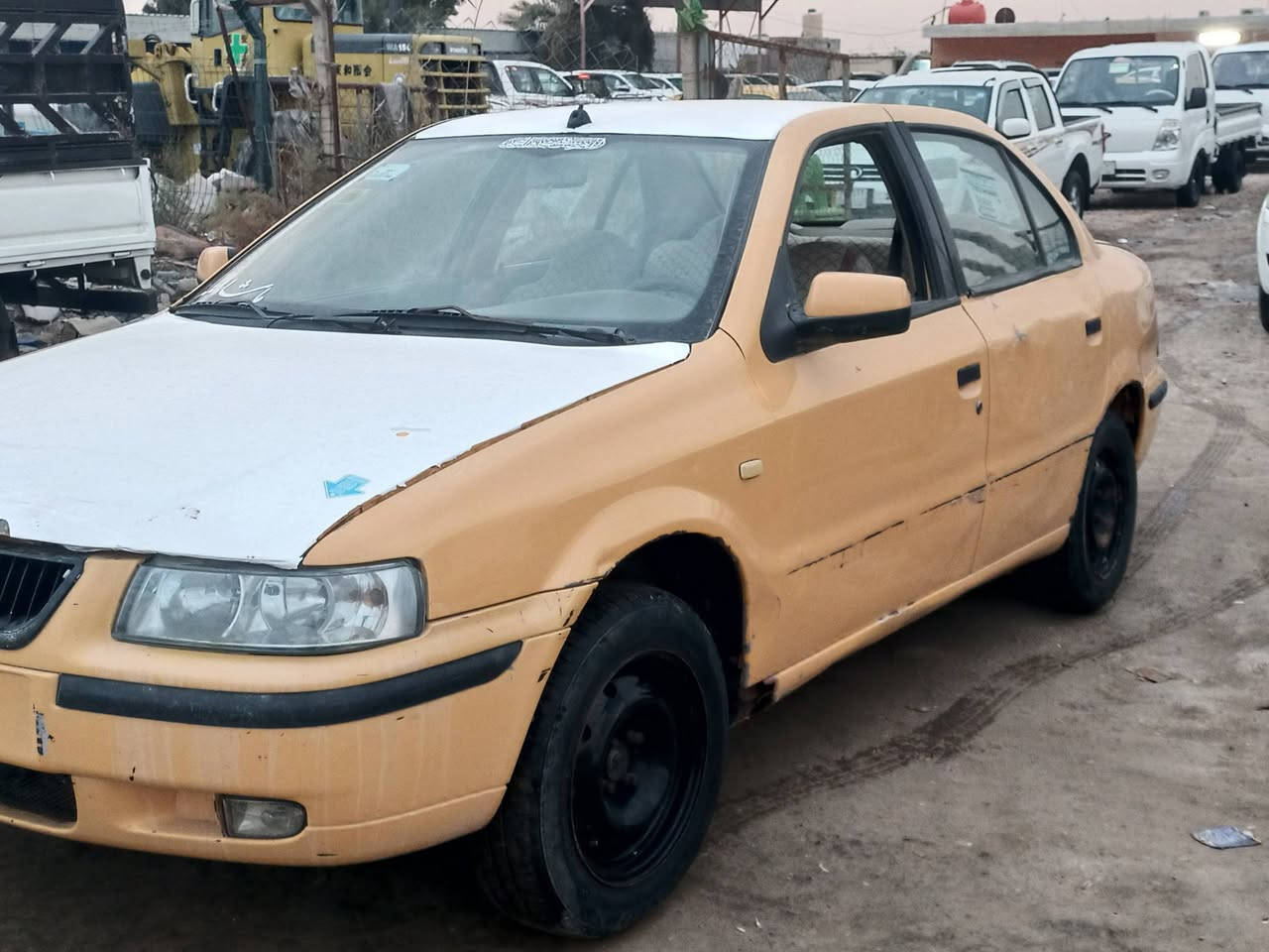 للبيع 
سمند موديل 2009ناطق
مكينه وكير شرط 
حداديه وتخم تاير 
مشط سترين جديد 
غرفه جديده 
كهربائيات كلها شغاله 
رقم بابل 
راعيها ماندله 
اتكفل سرقه وعشاير 
السعر17وبيها مجال، 
مكاني بابل 
***********
