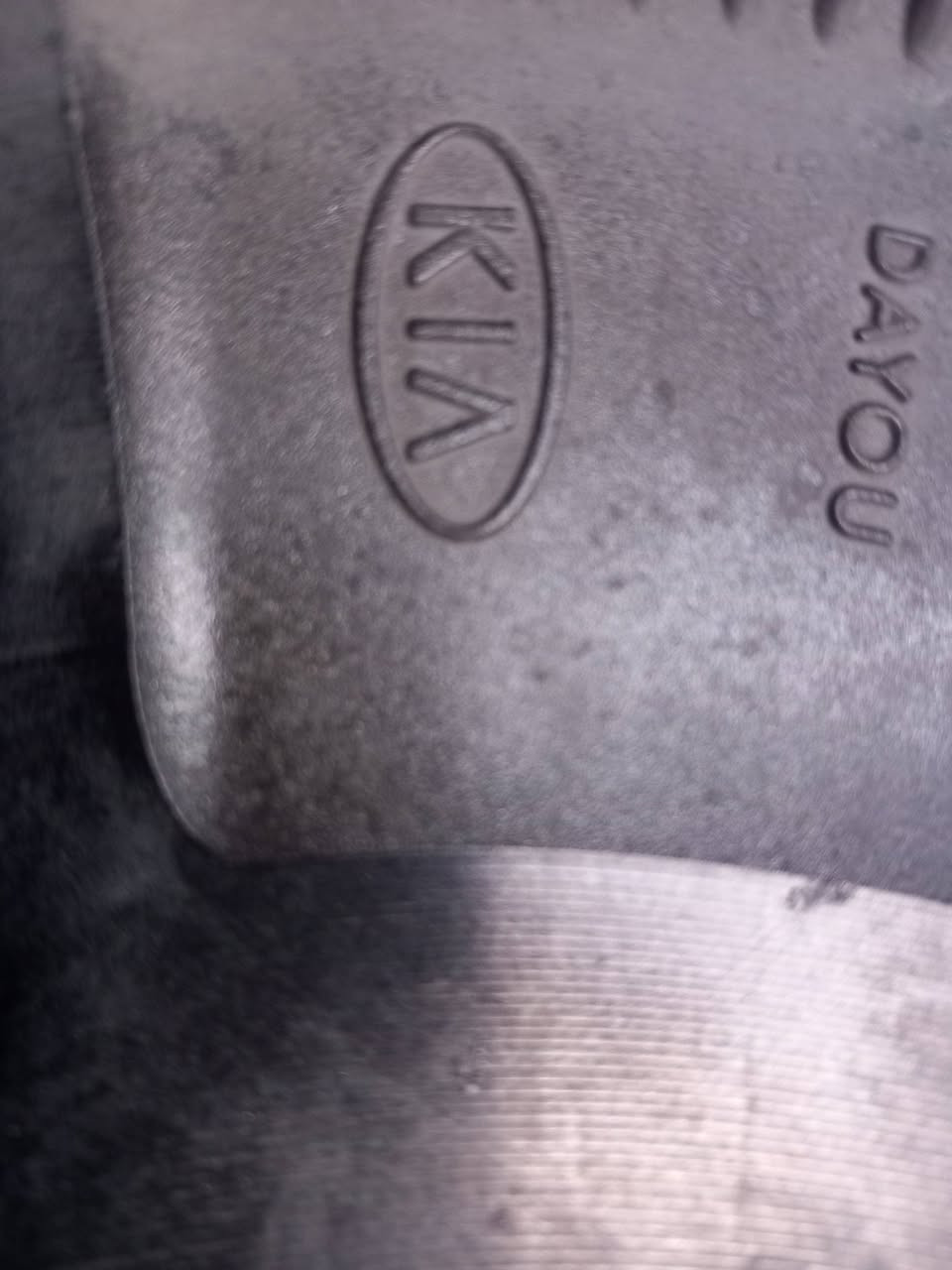 السلام عليكم...تخم ويل كب 16 اصلي فورتي سيراتو  + 4 اطارات 205/55/16....سعر التخم 280 الف 
العنوان:بغداد الجديده
للاتصال:***********
