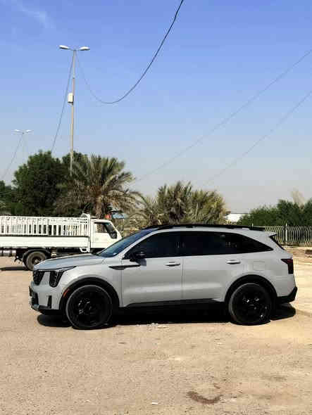 سورنتو 2024x line 

 ماشيه 7000 زيرو وارد امريكي حادث دعاميه وجاملغ فقط
فول مواصفات 1/1 قماره كنتارا بنوراما/ 7 راكب محرك 2500 تيربو
نحكم فورويل اداريف + 4 انظمه قياده بصمه + تشغيل عن بعد شاشه كبيره متصله
تبريد لمس + تبريد قطعتين منفصل نحكمات استيرن + شفتات أستيرن
تحديد مسار
رادار + نقطه عمياء+ نظام تتبع + قياده ذاتيه نوقف ذاتي عند الاقتراب + مانع تصادم كشنات جلد كهرباء + خزن ميموري كشنات تدفئه + + كشنات منفصل كشنات خلفيه كهرباء + شحن كشنات اماميه + كشنات خلفيه
شاحن لاسلكي
تدفئه بل مري + ترحيب مري دخول ذكي + صندوك بصمه
لد نهاري + لايت 4 عدسات + بلوجكتر لد ويل حجم 20 + سياره جديده بعدها على وضع الشركه
السعر 285 وبيها مجال للشراي
