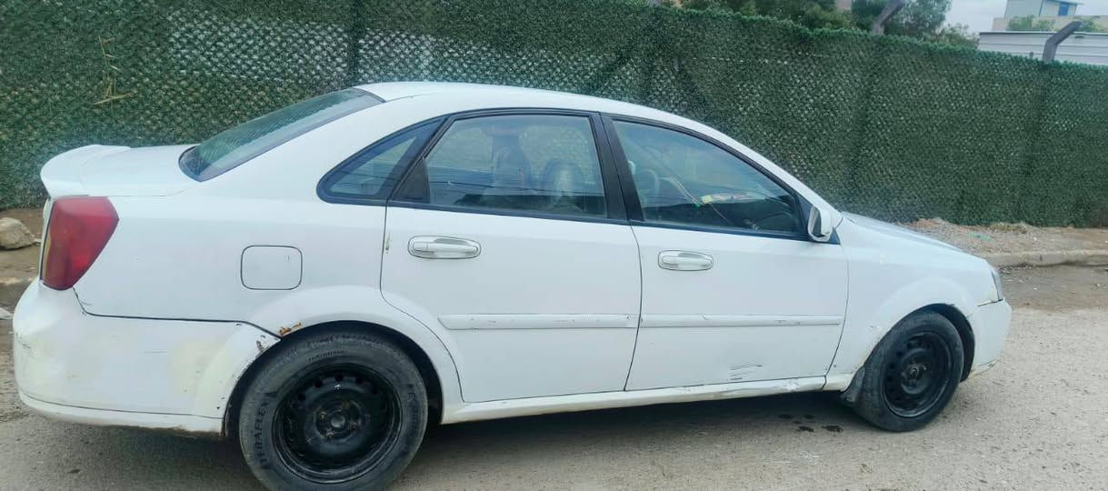 اوبترا للبيع موديل 2011
رقم واسط انكليزي سنوية لغاية 2029 
صاحب سنوية اني باسمي سكن بغداد البلديات 
السعر 68
ملاحظة/ مكاتبة مرورية ومداور لازم 
رقم الهاتف الحجي   / ***********
