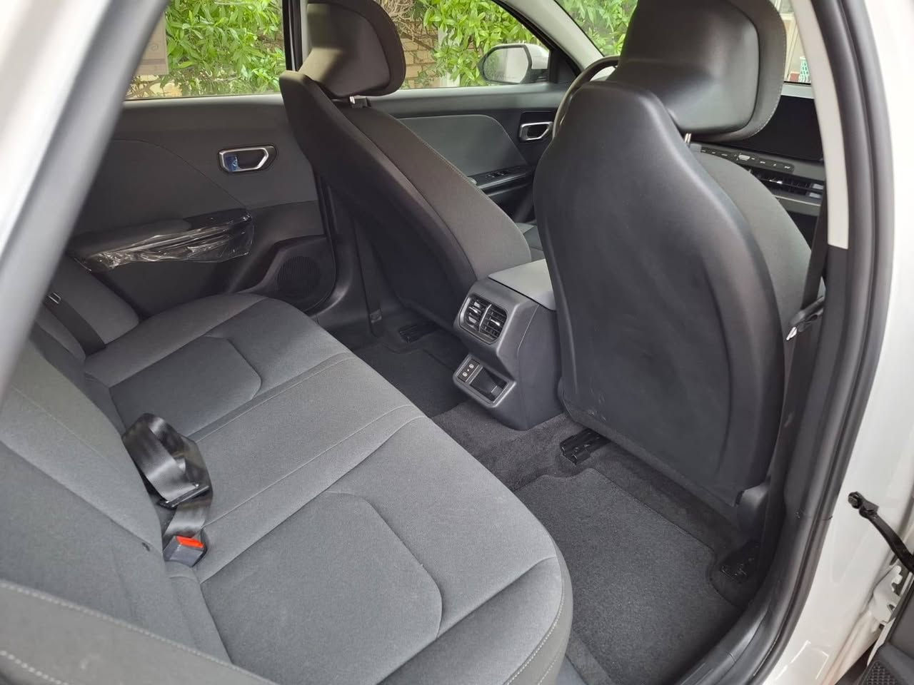 بسم الله . كي 4 موديل 25 فول سويج محرك 2000 تبريد قطعتين حساس فول تحكم معروفه المواصفات رقم بغداد ماشيه 3000 يعني زيرو مكانه سماوه الرميثه استفسار ***********
