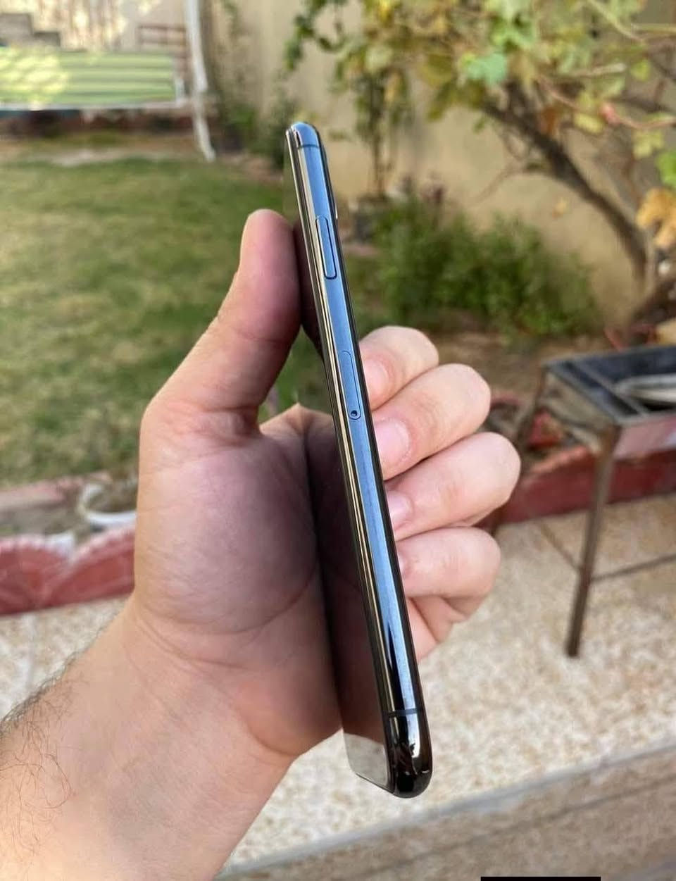 ايفون١١برو ماكس جهاز نضيف جديد مامفتوح ضمان وتر برو
ذاكره ٢٥٦بطاريه٩٤بلاديه غراضه كامله سعر٣٢٥
***********
