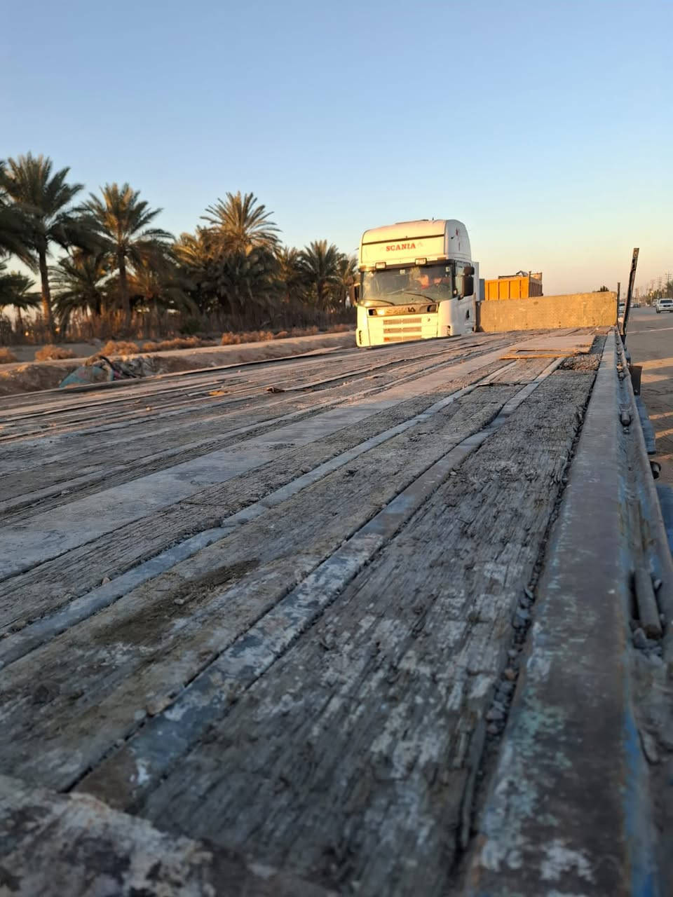 ***********
￼￼ 2008 
￼￼ سيارة للبيع سعرها 210 $
