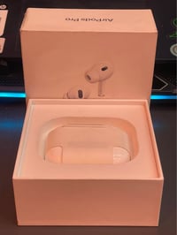 ايربودز برو 2 • قليلة الاستخدام • أربيل