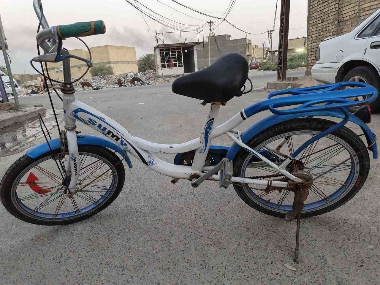 سلام عليكم موجود بايسكل للبيع شغال أو تايراته جدد حي التراث *********** للتواصل على الرقم واتساب
