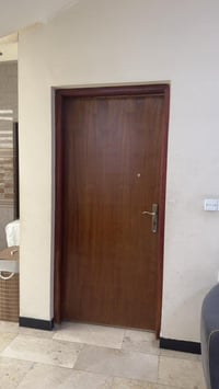 ابواب صاج تفصال عدد ٣مع الكيلونات  نضيفات ومصبوغات دملوك السعر ٣٠٠قفل ...