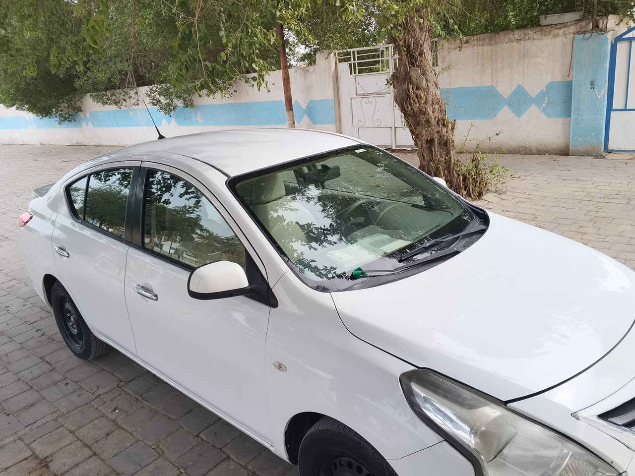 السلام عليكم نيسان صني 2021 عندي البليه الكرقاء سياره مكفوله كفاله عامه لا تكحيل ولا بارد مكفوله كير ومكينه وحداديه السياره رقم اربيل السنويه غير نافذه باسم شركه تحويل الوكاله مضمونه ماشيه 100 كيلو سعر السياره 107 وبيها مجال للتواصل*********** مكان الساره النجف
