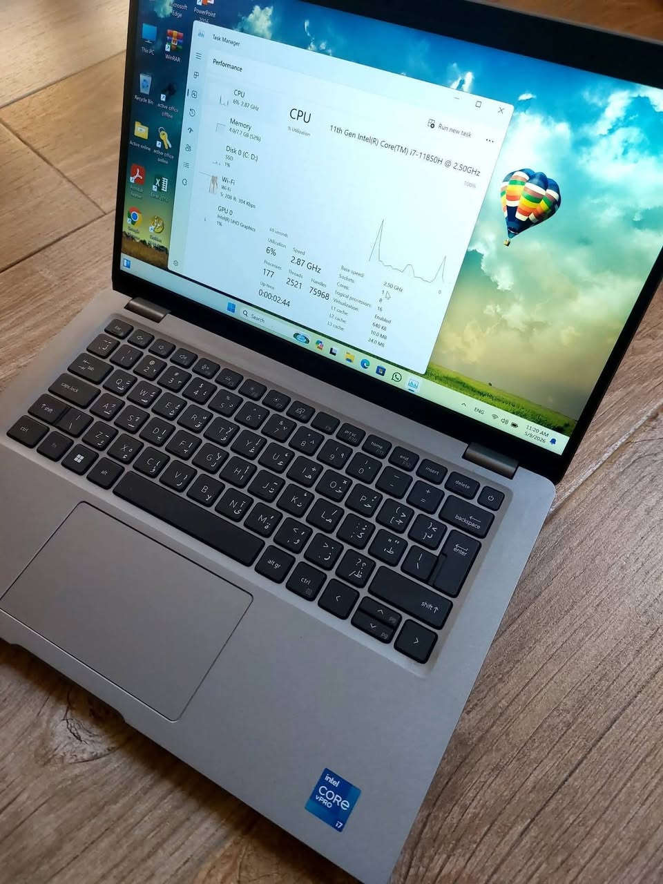 لابتوب سلم خفيف حديث معالج قوي وجيل عالي DELL 5421 Ci7 جيل حادي عشر نظافة عاليه جدا شاشة لمس
. 
 السعر 435 الف  مع التوصيل المجاني والحقيبة والشاحن الأصلي 

. 
 النظافة شرط اخو الجديد وعل الفحص وين تريد
مناسب للدراسة والبرامج المكتبية والطباعة والتصفح والامن السيبراني وغيرها من البرامج 
……………………

 المعالج Core i7-11th جيل 11
شاشة لمس 
 نوع المعالج H 
 ذاكرة الوصول العشوائي (الرام) 8GB 
 التخزين( الهارد) SSD 256GB 
 مقاس شاشة 14 انج دقة عالية 
 منفذ HDMI & TYPE C 
شاحنة Type c 
 كيبورد  عربي انكليزي
الرام والهارد قابل للتطوير 
…………………………………
***********
لابتوب سلم خفيف حديث معالج قوي وجيل عالي DELL 5421 Ci7 جيل حادي عشر نظافة عاليه جدا شاشة لمس
