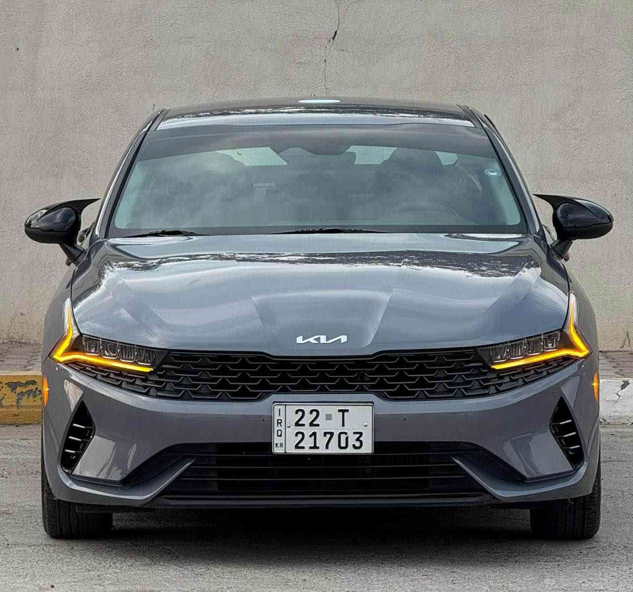 السلام عليكم 
كي فايف 2023 للبيع ماشيه 38. بصمه وتشغيل عن بعد رادار امامي وخلفي وبل مري تحديد مسار اوتو بريك لدات
بيه بابين صبغ السياره ترقيم جديد وجاهزه تريد وكاله تريد تحويل 
بغداد - كاظميه
***********☎️حسنين بغداد, العراق
