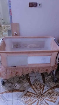 سرير • مستعمل • عمره سنتين