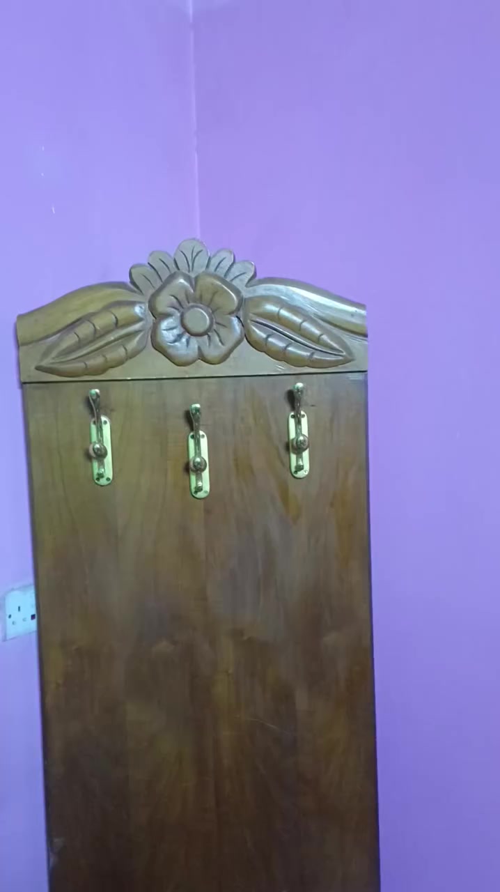 للبيع خشب اصلي سعر ١٥ الف ‏‪***********‬‏ وتساب
