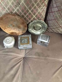 للبيع • ديكور منزلي • أغراض ديكور