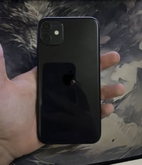 ايفون ١١ • ١٢٨ • بطارية ٧٦