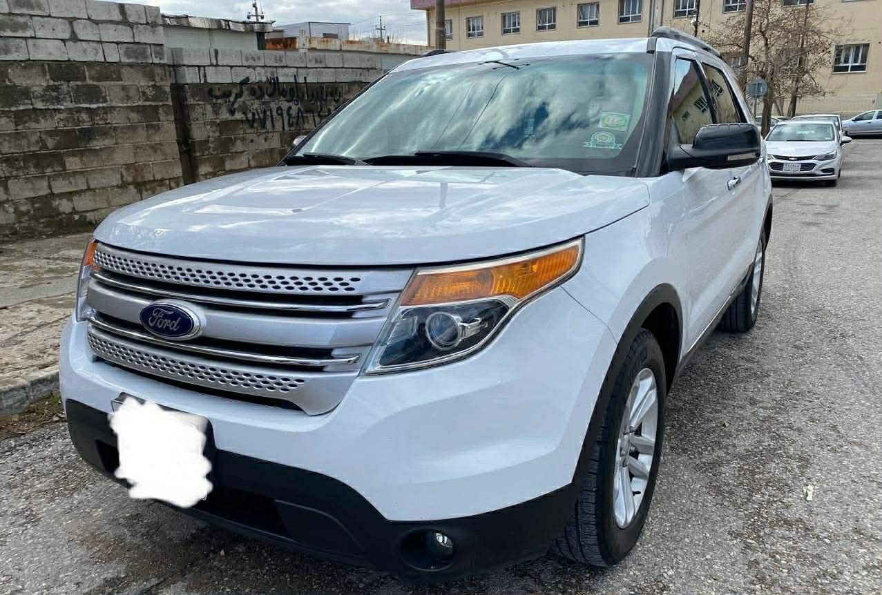 ‏Ford Explorer XLT 2014
فۆرد اکسپلۆرا مۆدێل 2014 ڕەنگی سپی /ڕەقەم سلێمانی
خەلیجی ناو بێجی سفری کۆمپانیای نیڤایە هیچ دەعمو لێدراوی نییەو تەنها یەک بستی سەر تایەی لای سایەق بۆیاخە لەوێنەکەدا دیارە،سەیارەکە تا ئێستا یەک دەست بووە و مەکینەی نەکراوەتەوە ڕەقەم سلێمانیە,١٣٤مایل ڕۆشتووە،تا ئێستا هەمو سێرڤزێکی لە شەریکە بۆکراوە، ماڵی دۆستەو سەیارەیەکی خاوێن و بێ مەسرەفە و هیچ مەسرەفێکی تیا نییە…

مەکینە : 6بستن - قەبارە :3.6
مواسفاتXLT ( 4WD ) 
‏,ABS , 290 horsepower
1-دەبڵ اکسل
٢- 7نەفەری 
٣_سلاید
٤_پانۆراما
٥_٣ ڕیز کوشن
٦-سوکان ڤۆلیۆم 
٧- 6مەقعەد تەبريد 
٨-جام ئۆتۆماتیک
٩-کوشین کارەبا 
١٠-کۆدی سەر دەرگا
١١-ناو بێجی
١٢_کامێرای دواوە
١٣_شاشەی گەورە
١٤_ئاوێنە هیتەر
١٥_چوار مۆدی لێخوڕین (ئاسای ، بەفر، لم ، ناو قوڕ و لیتە )
١٦_down hill assistance 
١٧_گێڕ ئۆتۆماتیک و گێڕ عادی
١٨_ ڕادار
١٩_تحدید سرعە
٢٠_ ٢سویچی لەگەڵە
٢١_ تا ٢٠٣١ سەنەوی تازایە . 

شوێن / سلێمانی ١٧٥ وەرەقەو کەمێک مەعامەلە
ڕەقەمی خاوەنەکەی ***********
واتس ئەپ *********** السليمانية, العراق

