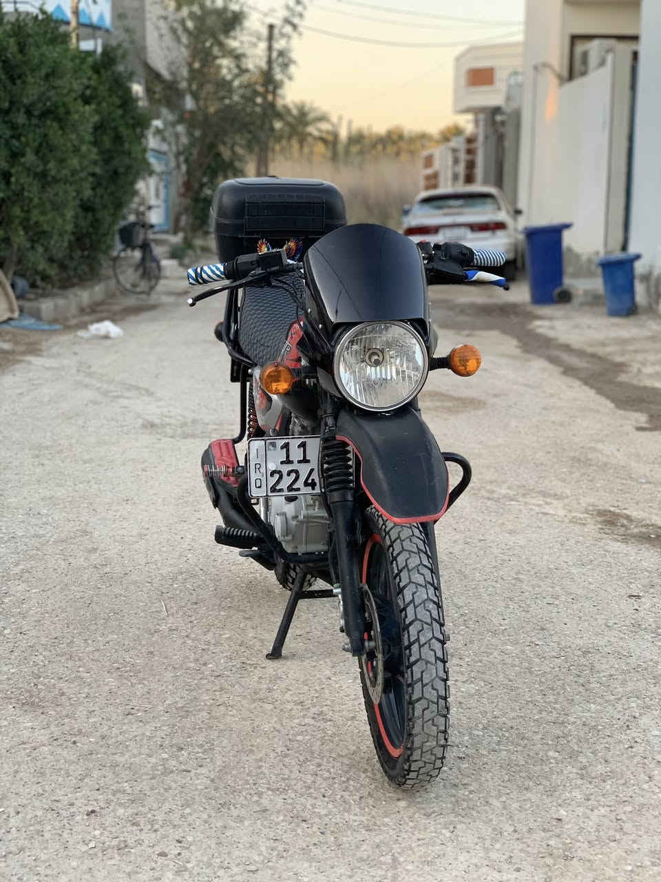 السلام عليكم شباب بوكسر جبلي 23 رقم بغداد انكليزي سنوية لل 28 هزة جديدة باسمي استخدام شخصي مابيها كل نقص كير مكينة صدر كهربائيات تايرات كفالة لايت زنون السعر 2500 وبيها مجال مكاني ديالى بعقوبة تقاطع السادة هـ ***********
