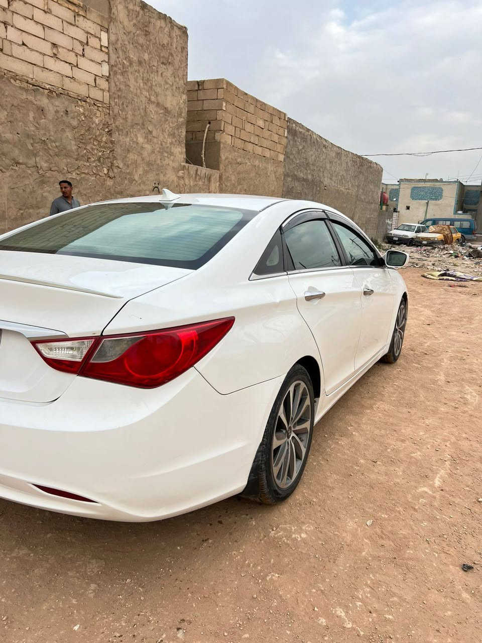 سلام عليك لبيع سوناته موديل ٢٠١٣وارد أمريكي بيه بنيد مبدل وباقي ليبل واحد بيه رشات صبغ بس اني ابيع حزام رقم بابل تبريد ثلج🥶تخم تاير حداديه جديده تجي وتفحص مكينه GDi     نص فول مكاني نجف ابصخير السعر100وبيه مجال الطيبين رقم الهاتف ***********رقم ثاني ***********
