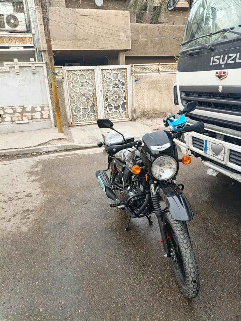 دايوان جبلي موديل 2025زيرو قبل عشرين يوم اخذتها اوراق سكنر للتواصل ***********
