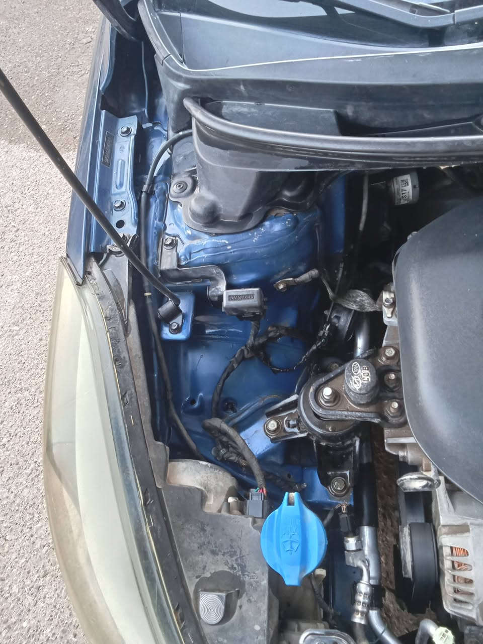 سلام عليكم نتره 2015أمريكي حادث بنيد مبدل سيارة مكينه كير تبريد كله جاهزه سونار موجود ليبل واحد تحويل مباشر ثلات قطع صبغ بدون دواخل مكان سيارة بشعب اتصال ***********
