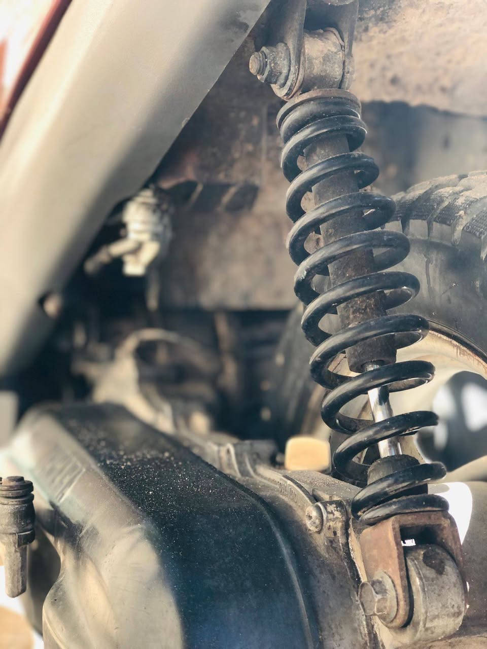 سلام عليكم ورحمة الله وبركاته دراجه منغولي للبيع محرك ناعم ومعدل وشلعه تشك الكاع كهربائيات كله شغاله اشاير بك لايت لايت زنون امامي قفل جنطه قفل سكان تخم تاير يعني بمعنه الكلمه الله شاهد ربع ما تذب عليه كله بلادي غراضه 
سعر 350 وبيه مجال حك الجيه الاتصال والستفسار ***********
