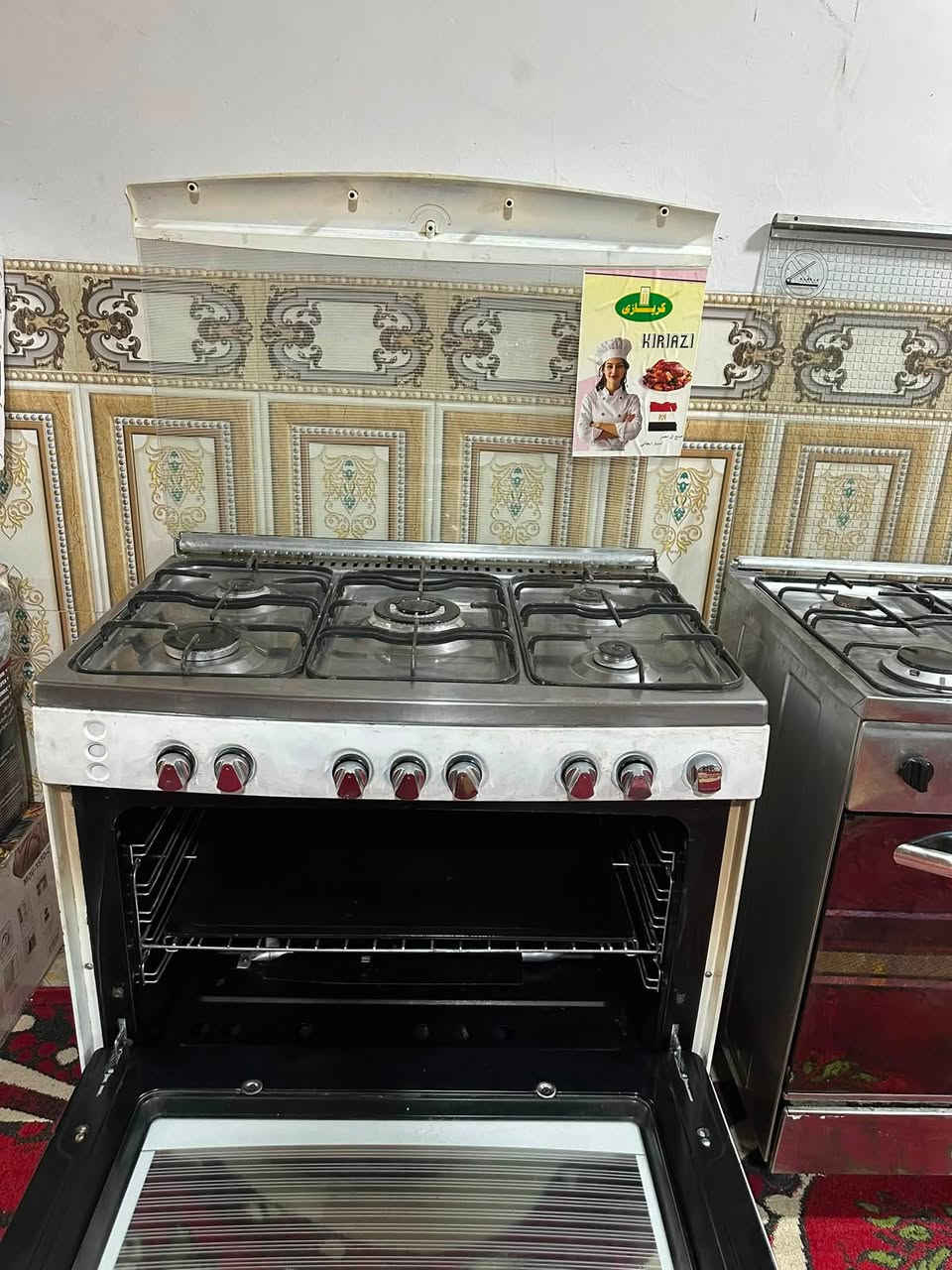 السلام عليكم
طباخين للبيع كريازي اخو الجديد اربع مشاعل  مع فريش  نظيف نار زركه افران شغالة وممتازة سعرالفريش ٢١٠ مع المجال البسيط والكريازي ١٩٠ عنواني مهندسين شارع 80 قرب العاب ارض بابل ***********
