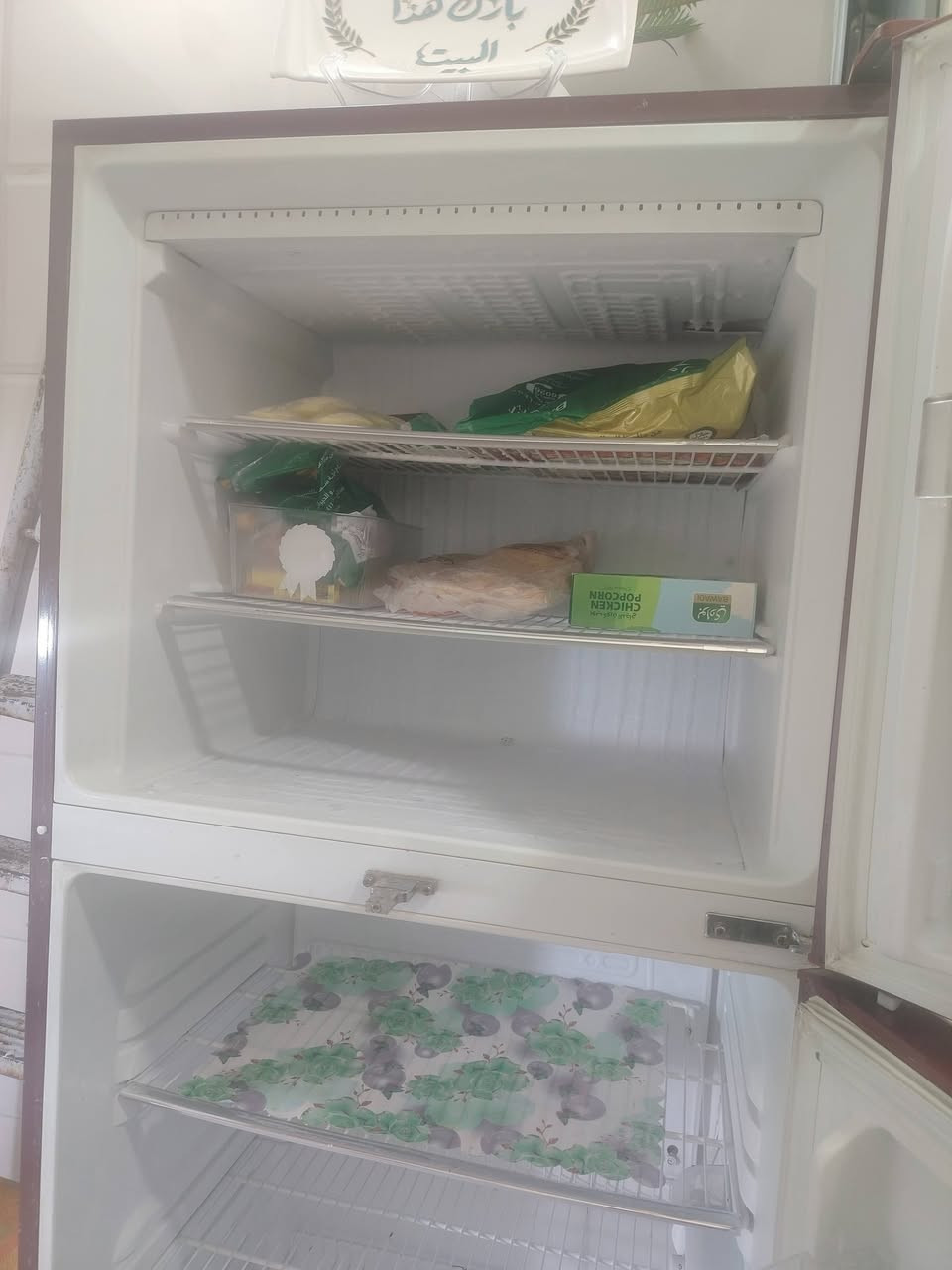 ثلاجة لبيع حجم كبير اي ضرر مابيها السعر ب٤٠٠ وبيها مجال


**إذا كنت صاحب هذا الإعلان وتريد حذفه لأي سبب، رجاءا أرسل رسالة إلى الدعم الفني**