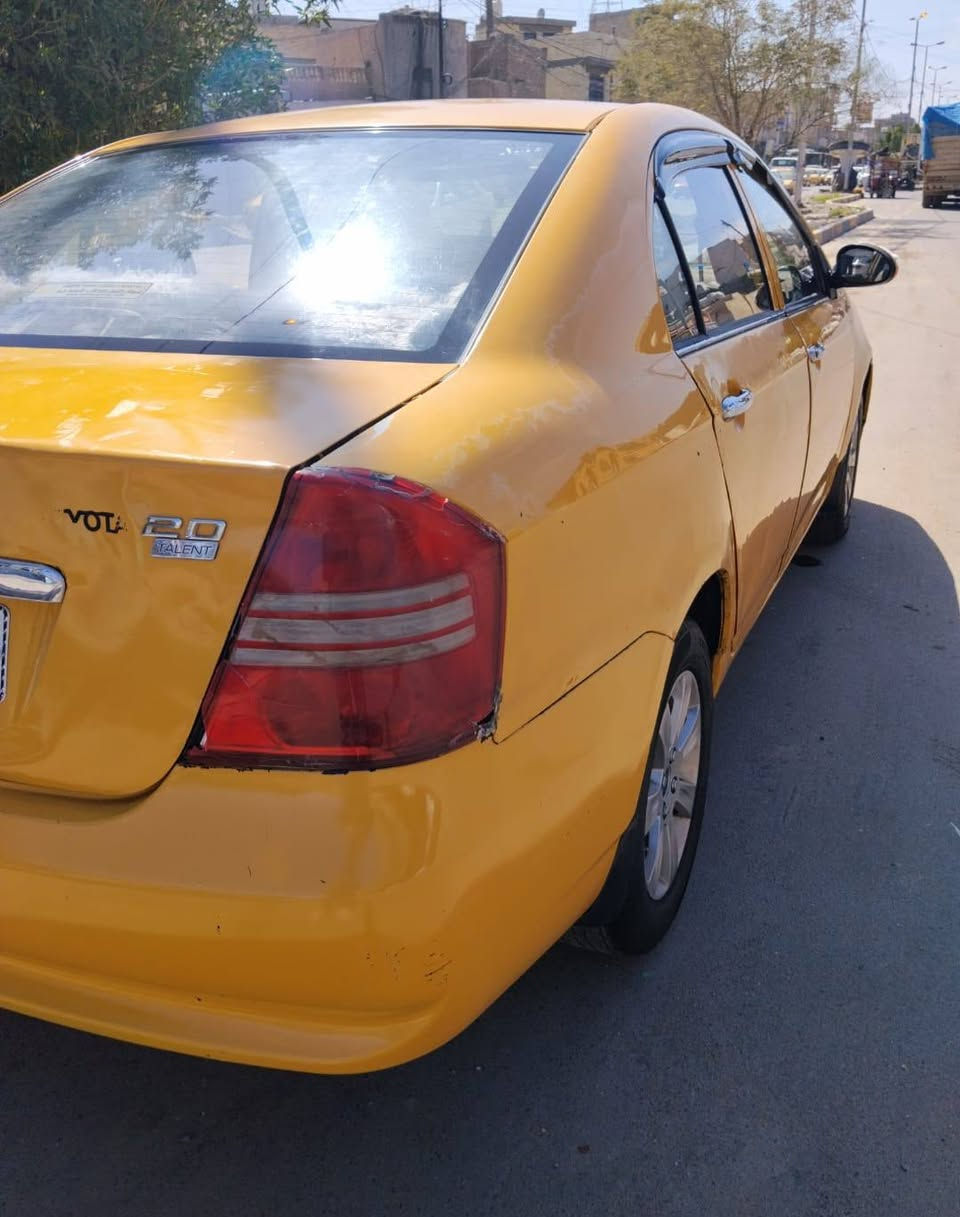 ليفان مديل 2011 للبيع او امراوس سياره كير مكينه مكفوله سياره بسمي ارقام انكليزي امصفره السياره بيه جنطه صبغ ونص جاملغ اليمنه الباقي كله مكفول *********** سعر 33 وبيه مجال بسيط
