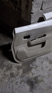 السلام عليك شباب بطاين نيسان تيدا بلاديات مثل ما موضح بلفيديو سعرهن ٧٥...