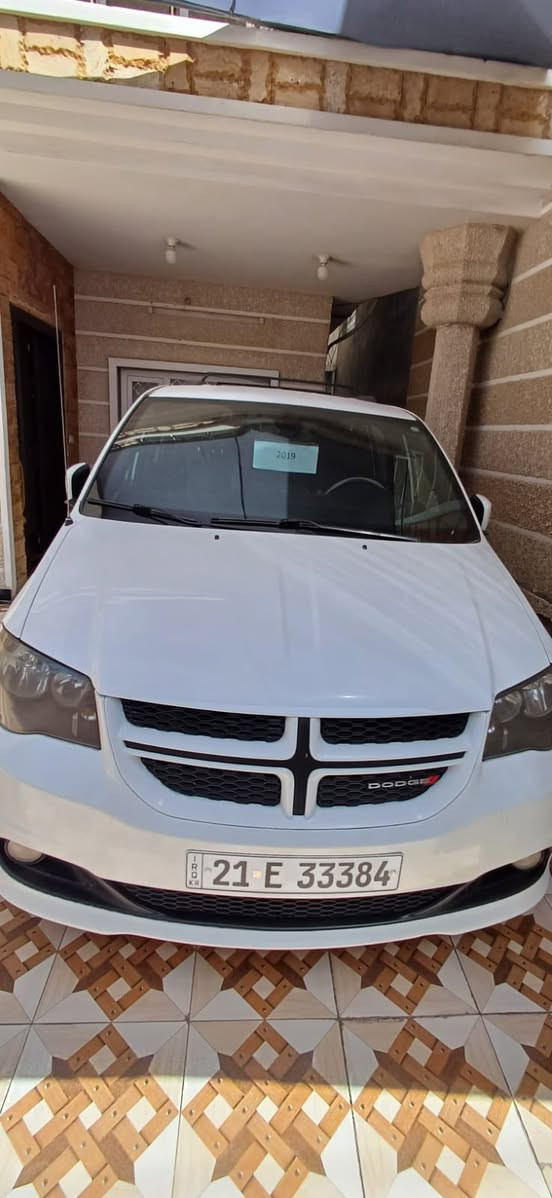 سلام وعليكم دوج كرفان موديل ٢٠١٩ جي تي فول موصفات  رقم سليمانيه مميز  صور ظرر بالمنشور  رقم الهاتف ***********
